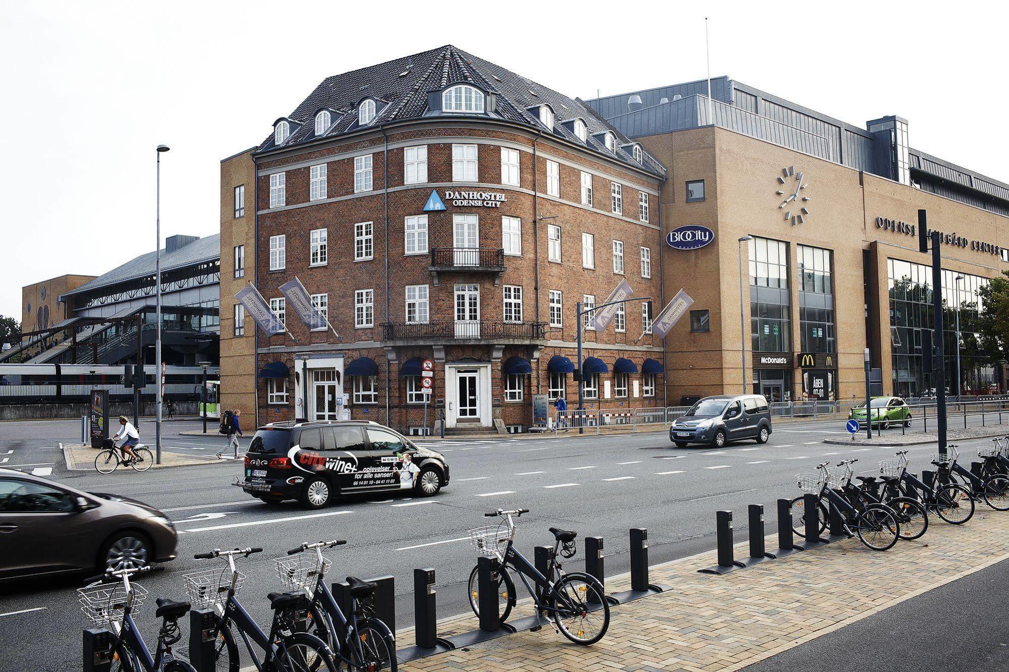 Danhostel Odense City Экстерьер фото The station in 2007