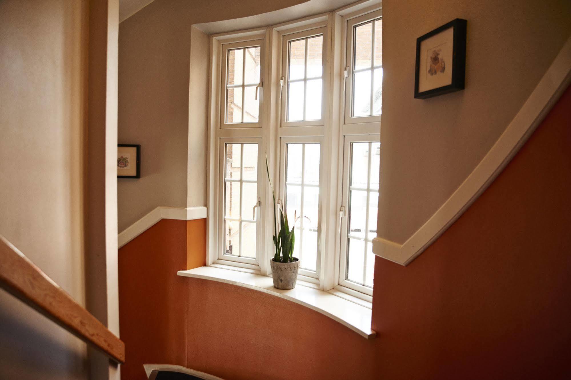 Danhostel Odense City Экстерьер фото The staircase