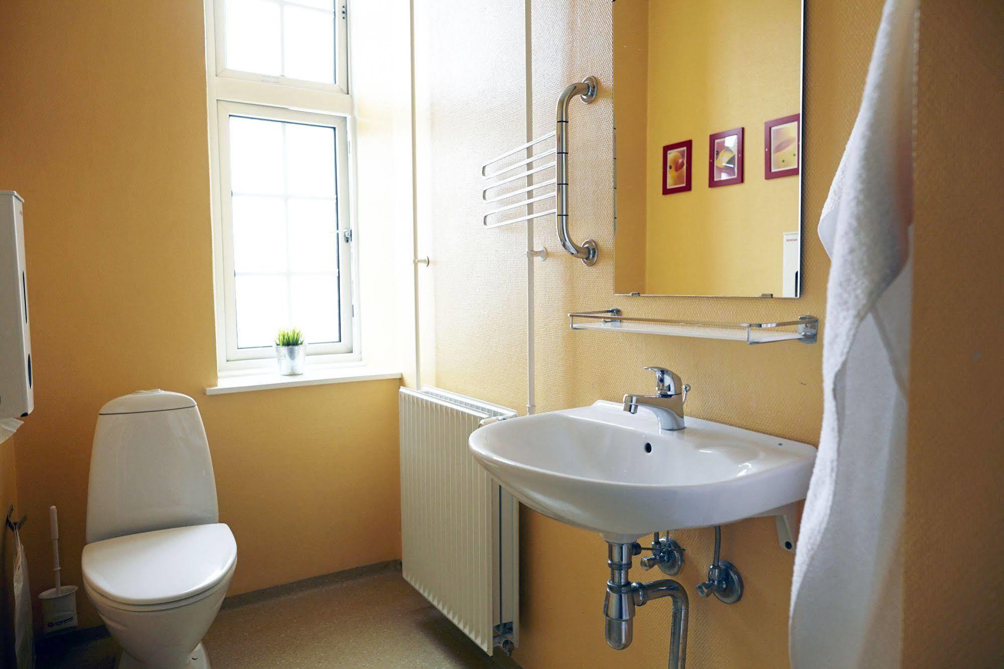 Danhostel Odense City Экстерьер фото Bathroom